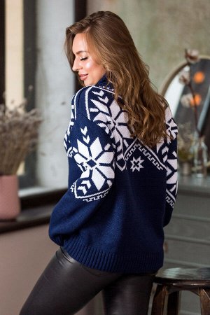 Теплый вязаный свитер Снежка (синий, белый)