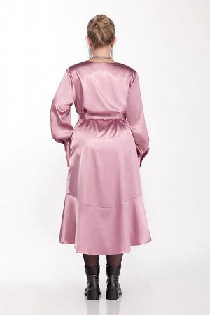 Платье Платье Pretty 1228 холодный розовый 
Состав ткани: Вискоза-10%; ПЭ-90%; 
Рост: 164 см.

Женское платье, выполненное из струящейся плательной ткани с дизайном &laquo;питон&raquo;. Силуэт платья