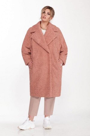 Пальто Пальто Pretty 1585 персиковый розовый 
Состав ткани: Вискоза-20%; ПЭ-80%; 
Рост: 164 см.

Женское пальто овального силуэта (Teddy bear). Выполненное из мягкой коротковорсовой пальтовой ткани, 