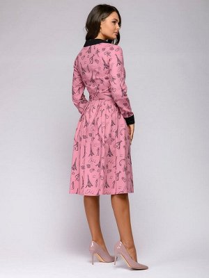 Платье розовое с принтом, отложным воротником и длинными рукавами