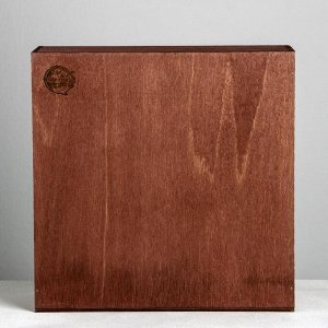 Коробка деревянная подарочная «Деревушка», 25 ? 25 ? 10 см
