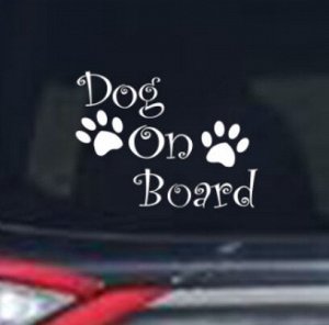 Наклейка на авто "Dog on Board"