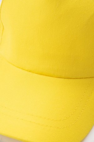 Бейсболка Цвет: желтый
Состав: 100% хлопок
Страна: Узбекистан
Однотонная бейсболка сделает ваш образ законченным и защитит от солнца.
Выполнена из ткацкого полотна диагонального переплетения и состоит