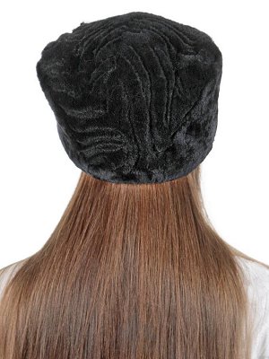 ШапкаЛуиза Цвета Черный Шапка «Луиза» - женский головной убор из натурального меха австралийского мутона, стилизованного под каракуль. Объемная модель прямоугольной формы, украшенная сбоку аккуратным 