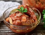 Сельдь, филе-кусочки в томатном соусе (с луком)