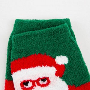 Носки женские махра-пенка «Дед мороз в очках» цвет зелёный, р-р 23-25 (р-р обуви 36-40)