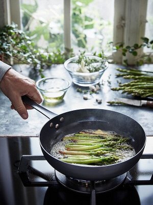 IKEA VARDAGEN ВАРДАГЕН Сковорода, углеродистая сталь24 см