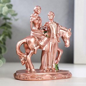 Сувенир полистоун "Свадебная пара и лошадь" золото с красным 11х10,7х5,5 см
