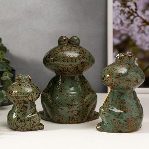 Сувенир керамика "Удивлённые лягушки" набор 3 шт 9х7х4,5, 13х9,2х5,5, 16х11,5х7 см