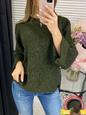Свитер Мягкий свитер — это женственность и уют в одной модели