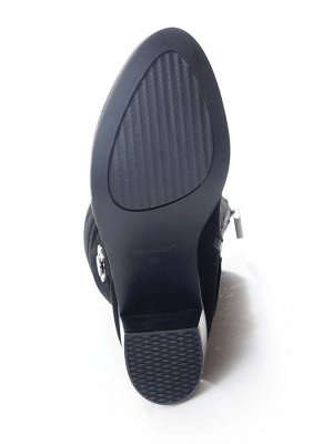 Сапоги Страна производитель: Китай
Вид обуви: Сапоги
Сезон: Зима
Размер женской обуви x: 36
Полнота обуви: Тип «F» или «Fx»
Цвет: Черный
Материал верха: Замша
Материал подкладки: Натуральный мех
Форма