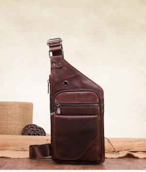 Neo Многофункциональная мужская сумка из натуральной кожи для спорта и отдыха, с вместительным отделением закрытым на молнию и накладными карманоми на молнии и на клапане. Внутри вместительное отделен