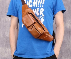 Zavolo Многофункциональная мужская сумка из натуральной кожи для спорта и отдыха, с вместительным отделением, закрытым на молнию и накладными карманами на молнии и на клапане. Внутри вместительное отд