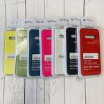 Samsung Galaxy S10+  Silicon Case Original (красный) с микрофиброй,софт-тач,фирменная упаковка,все наклейки,серийный номер