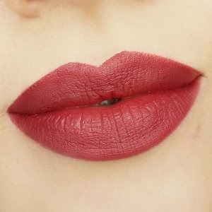 16 All-over lipstick / Помада-карандаш огненно-красный 2,3 г