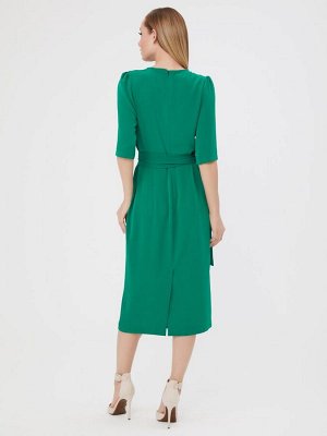 Платье зеленое длины миди с рукавами 1/2 и поясом
