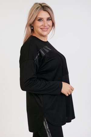Туника Цвет:
черный
Состав:
50%Вискоза 40%Хлопок 10%Эластан
Длина изделия:
79 см
Размер модели:
54
Рост модели:
174 см
Стильная туника свободного силуэта из однотонного трикотажа " футер". Круглый выр