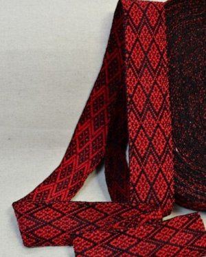 Лента тканая (для поясов) красный орнамент на черном
