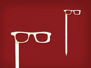Украшение на шпажке "очки" (143*167*3мм)