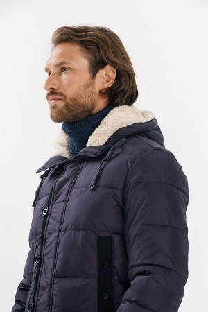 Мужская текстильная куртка на искусственном пуху с отделкой меховой тканью