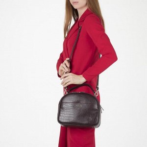 Сумка женская, 2 отдела на молнии, 2 наружных кармана, длинный ремень, цвет бордовый