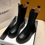Женские ботинки