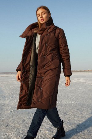 Комфортная куртка-пальто шоколадного оттенка