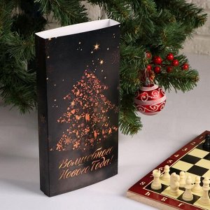 Шахматы "Волшебного нового года", дерево,  29x29 см