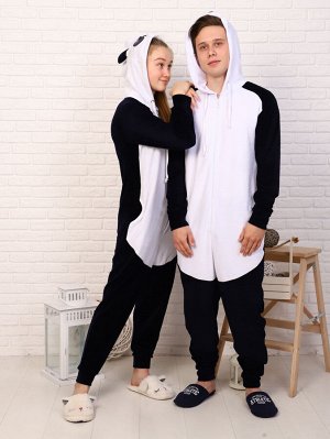 Пижама Состав: 80%хлопок, 20%п/э; Материал: велюр
Женская пижама-кигуруми на молнии "Панда".
Станет отличным подарком для девочек.