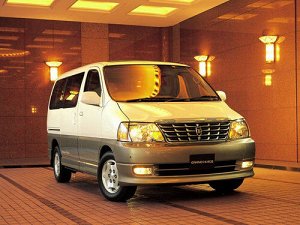 Коврик в багажник (с вырезами под крепление 3 ряда) Toyota Grand Hiace (1999 - 2002)