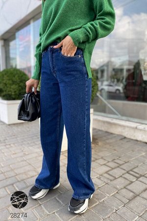Расклешенные джинсы с завышенной талией