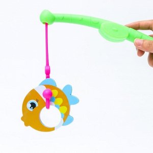 Набор игрушек для ванны + удочка «Веселая рыбалка», МИКС