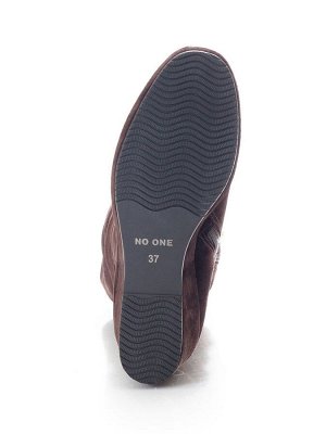 Сапоги Страна производитель: Китай
Вид обуви: Сапоги
Сезон: Зима
Размер женской обуви x: 36
Полнота обуви: Тип «F» или «Fx»
Цвет: Коричневый
Материал верха: Замша
Материал подкладки: Натуральный мех
Ф