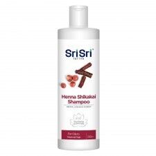 Шампунь для нормальных и жирных волос Шри Шри Таттва (Henna Shikakai Shampoo) Sri Sri Tattva 200 мл.