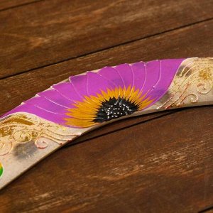 Сувенир из дерева "Бумеранг" фиолетовый цветок 50х12х1 см