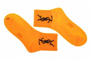 Носки женские оранжевого цвета с принтом