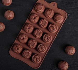 Силиконовая форма для шоколада Chocolates Mould / 15 ячеек 20 x 11 см