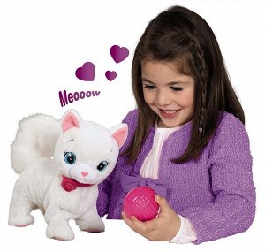 95847 Мягкая игрушка IMC Toys Club Petz Кошка Bianca интерактивная, в комплекте с клубком, на батарейках