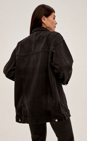 Куртка Новинка от Fine Joyce - универсальная женская джинсовая куртка для тех, кто любит комфорт, практичность и хочет быть в тренде. Характеристики

Бренд
Fine Joyce

Коллекция
AW20-21

Новин