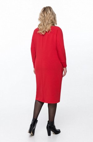 Платье Платье Pretty 830 красный 
Состав ткани: Вискоза-30%; ПЭ-66%; Эластан-4%; 
Рост: 164 см.

Платье трикотажное свободного кроя с цельновыкроенными рукавами. Спереди ниже талии обработан горизонт