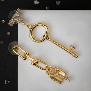 Серьги со стразами "Цепь" замок и два ключа, цвет белый в золоте