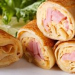 Блины &quot;Сытый папа&quot; с рубленой ветчиной и сыром (конверты) 350гр