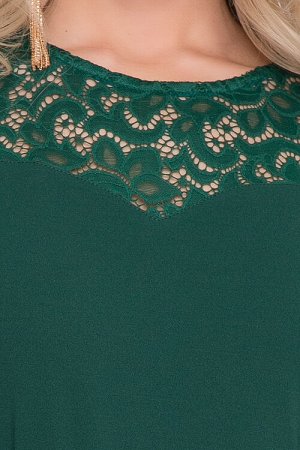 Платье Платье полуприлегающего силуэта из трикотажного полотна с фигурной кокеткой из кружева.В комплекте пояс кушак.
30% вискоза 65% п/э,5% эластан