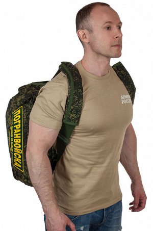 Армейская камуфляжная сумка-рюкзак с нашивкой Погранвойска - подарок мужчине! Лучшее качество, практичность и долговечность!