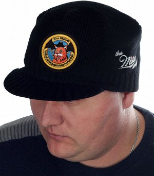 Плотная черная шапка с козырьком от Miller Way – нашивка ГРУ 67-я ОБрСпН на тулье, плотная вязка, по самой привлекательной цене в Военпро!