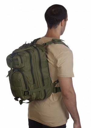 Походный рюкзак хаки-олива (15-20 л) (CH-013) №141 - Данная модель тактического штурмового рюкзака (до 20 литров) состоит из двух больших отделений с застежкой-молнией с различными сетчатыми внутренни