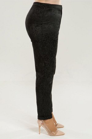 Брюки Комфортные брюки полуприлегающего силуэта из жаккардовой ткани однотонной расцветки. Модель с комфортной высокой посадкой на талии. Верх с комбинированным  поясом, дополнен резинкой по бокам. Це