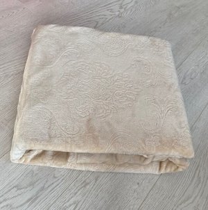 Плед из Велсофта Полуторный Классик молочный 150*200