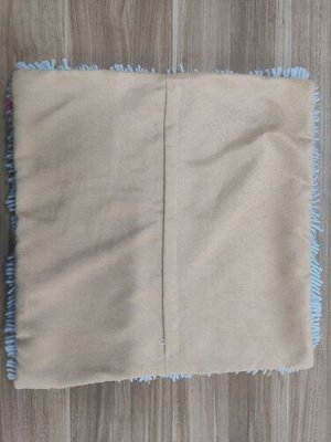 Набор для вышивания ковровой техникой на подушке 40х40 мм.