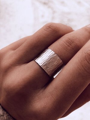 Серебряное рифленое кольцо 14мм